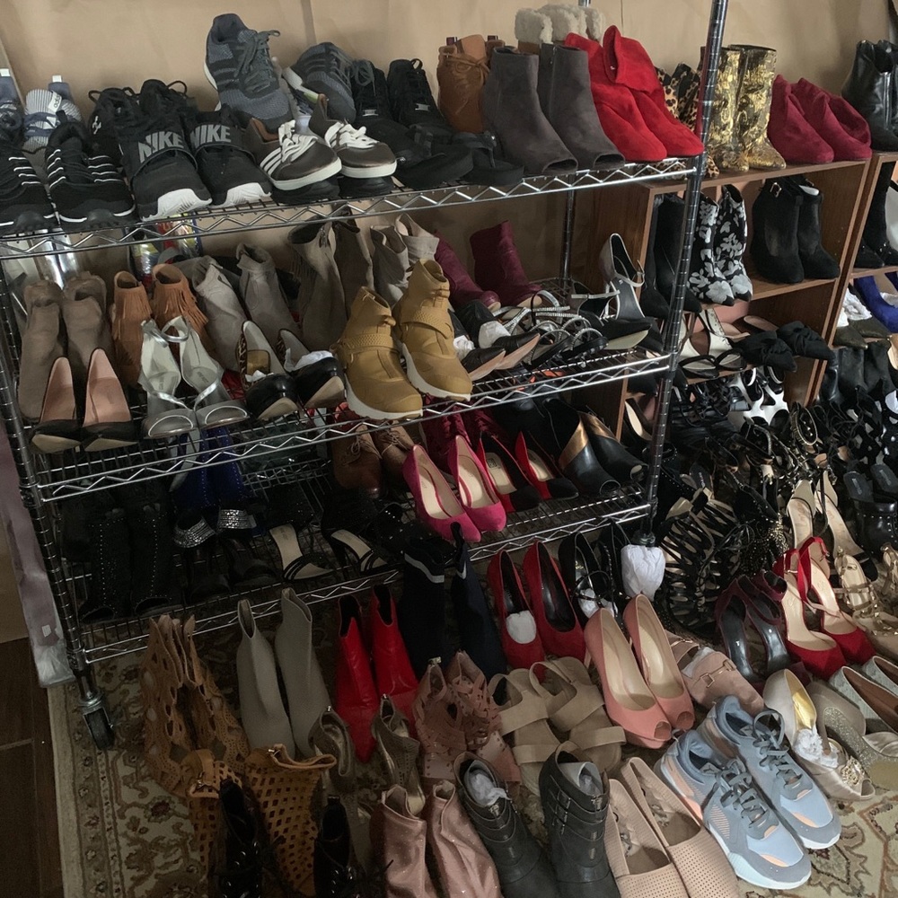 Ladies Shoes - Picture 10 of 15